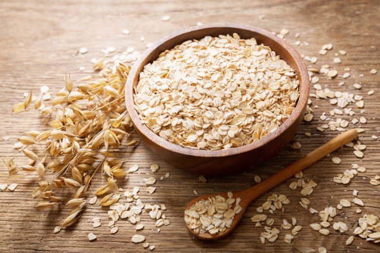 10 Benefits Of Consuming Oatmeal