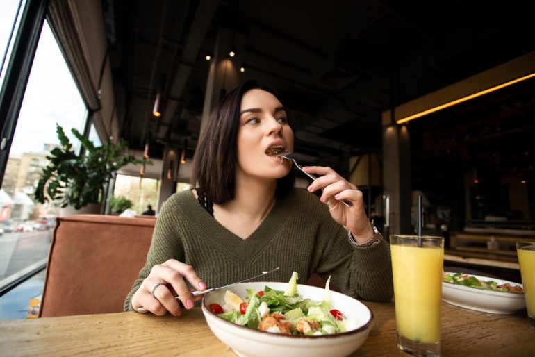 5 Tips To Create A Mindful Eating Environment
