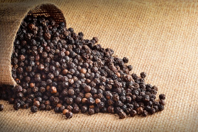 What Happens to Your Body When You Eat Black Pepper Every Day
