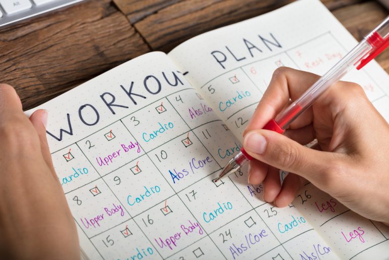 How To Set Up A 7-Day Workout Schedule, According to Experts